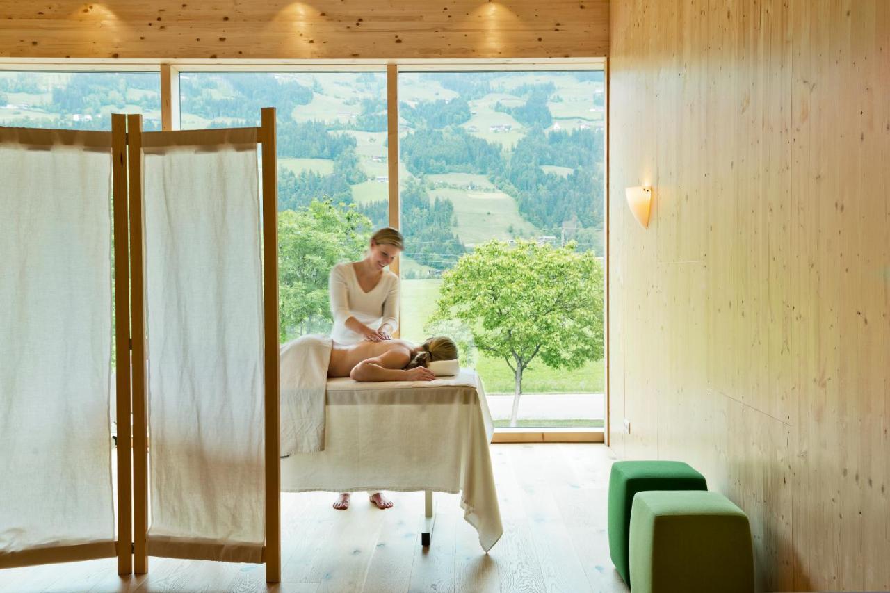 Natuerlich Hell. Aparthotel & Camping Fügen Екстериор снимка