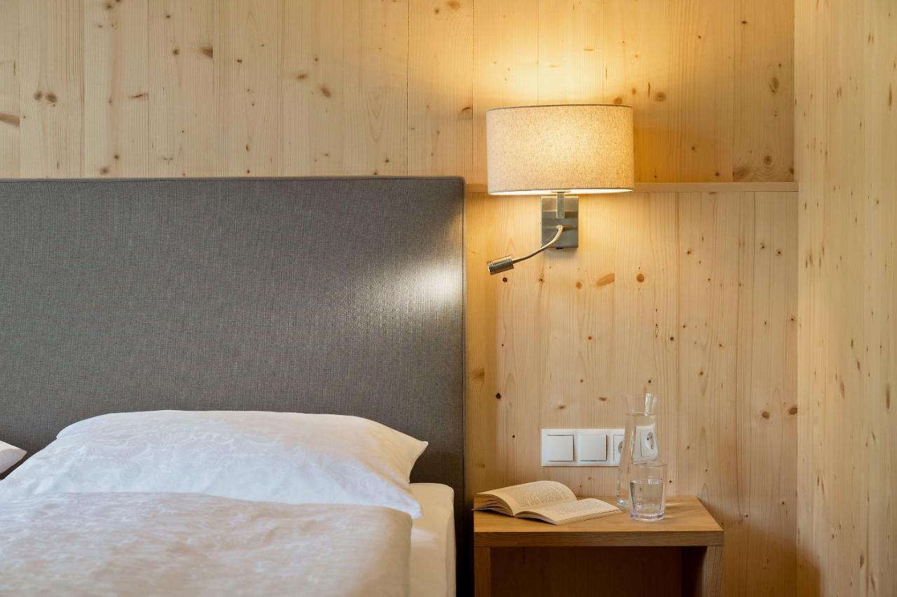 Natuerlich Hell. Aparthotel & Camping Fügen Екстериор снимка